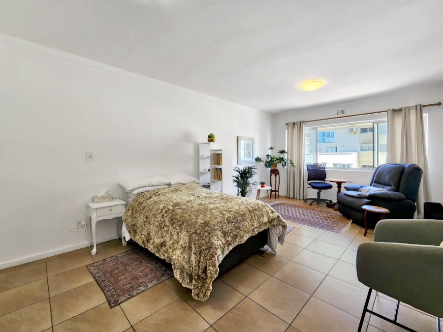 1 Bedroom Property for Sale in Mouille Point Western Cape